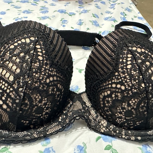 Victoria’s Secret dream angels metallic bra bundle size 34C - Picture 15 of 16